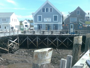 Picture of General Store in Port Clyde