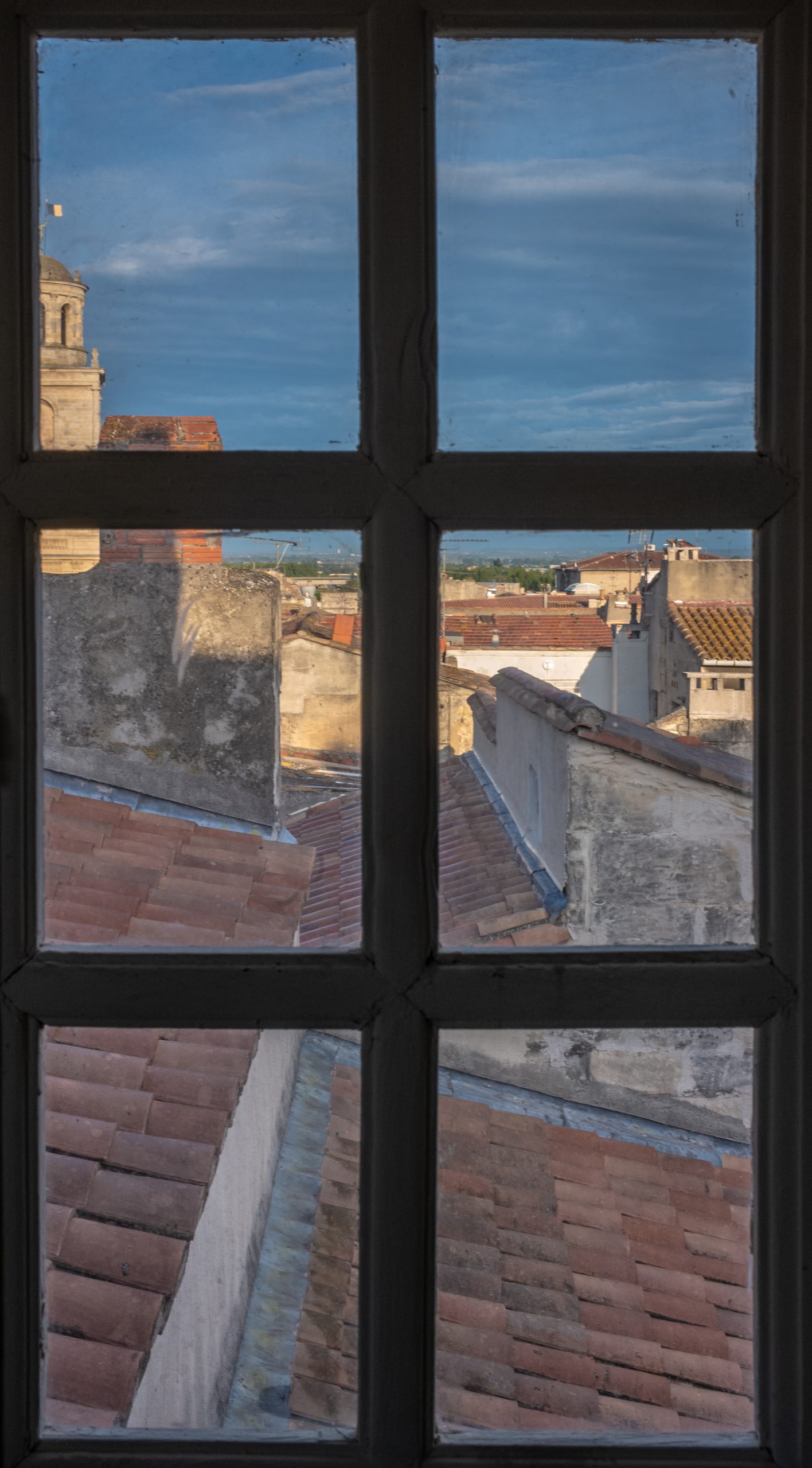 Window on Arles