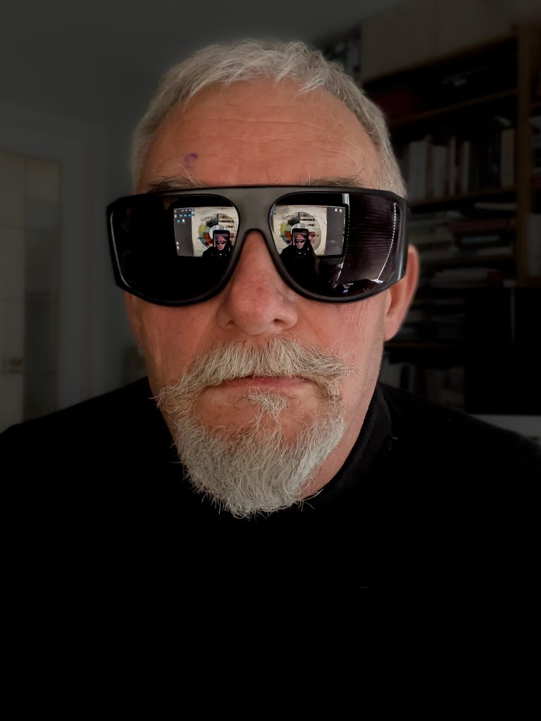 Adult, Age, Beard, Content, Dark, Face, Frontal Face, Gender, Hertha William II, Male, Number of Faces, One Face, People, Person, Photography, Portrait, Sunglasses, Unsaturated