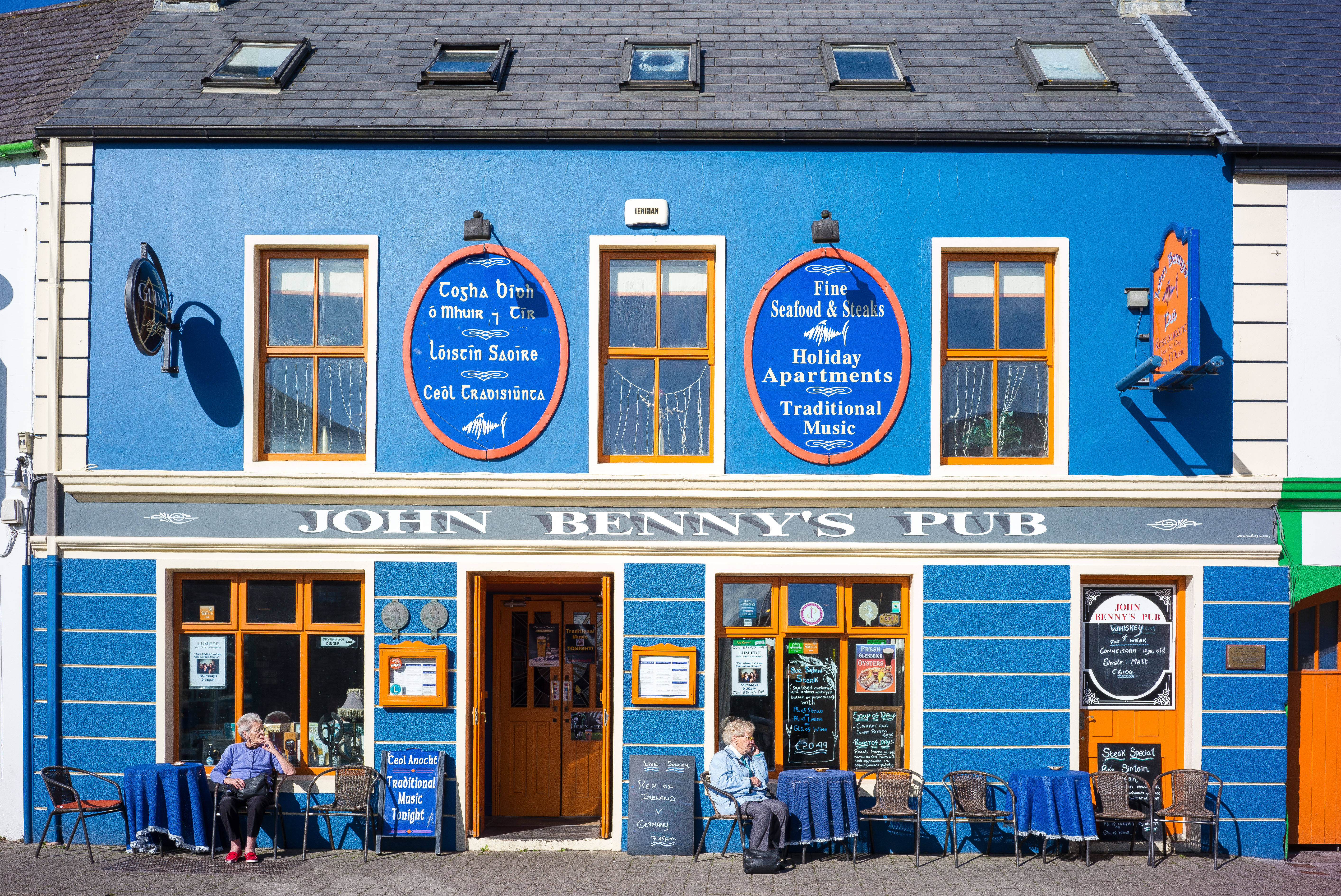 Two Old Ladies and a Pub