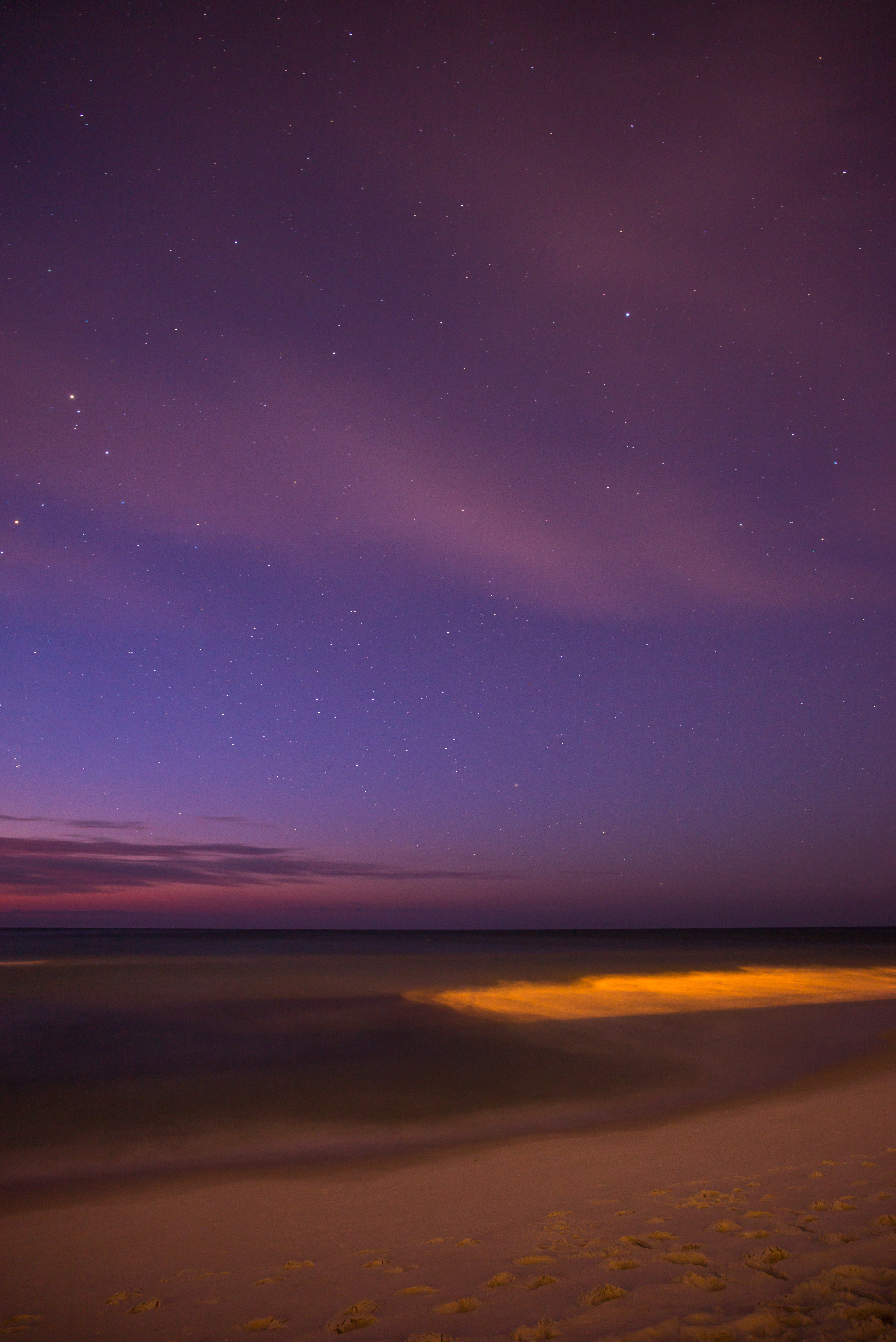 Night BeachLeica M, Leica Super-Elmar-M 1:3.8/18mm ASPH, ISO 400, f/4, 25 sec