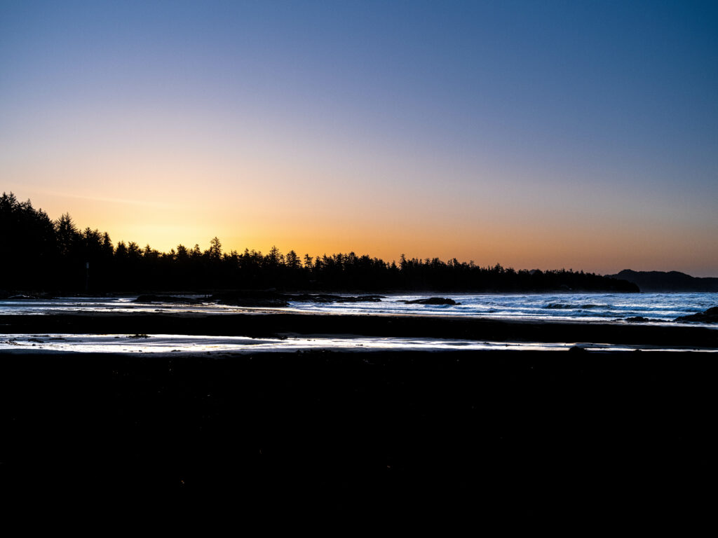 2023-11 Vancouver, BC, Beach, Canada, Content, High Contrast, Lake, Nature, Other, Outdoor, Photography, Place, Places, Projects, River, Tofino, Unsaturated, Water, Waters