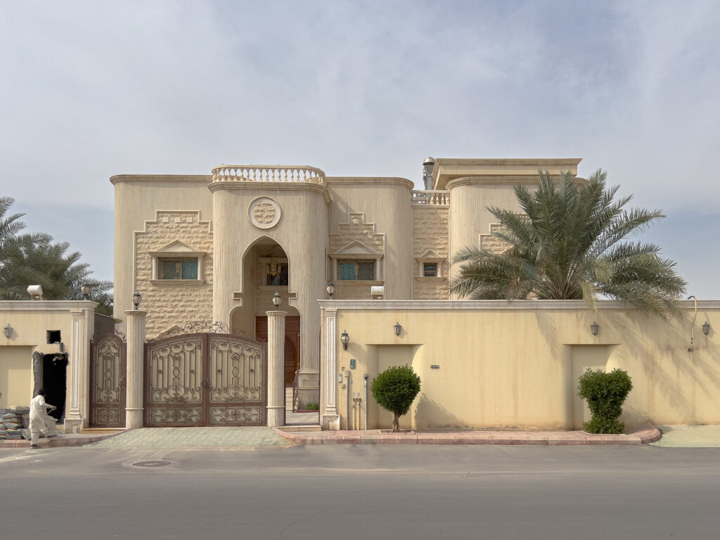 2024-02 Saudi Arabia, Architecture, Building, Desert, House, Nature, Palm Tree, Plant, Projects, Sand, Wood