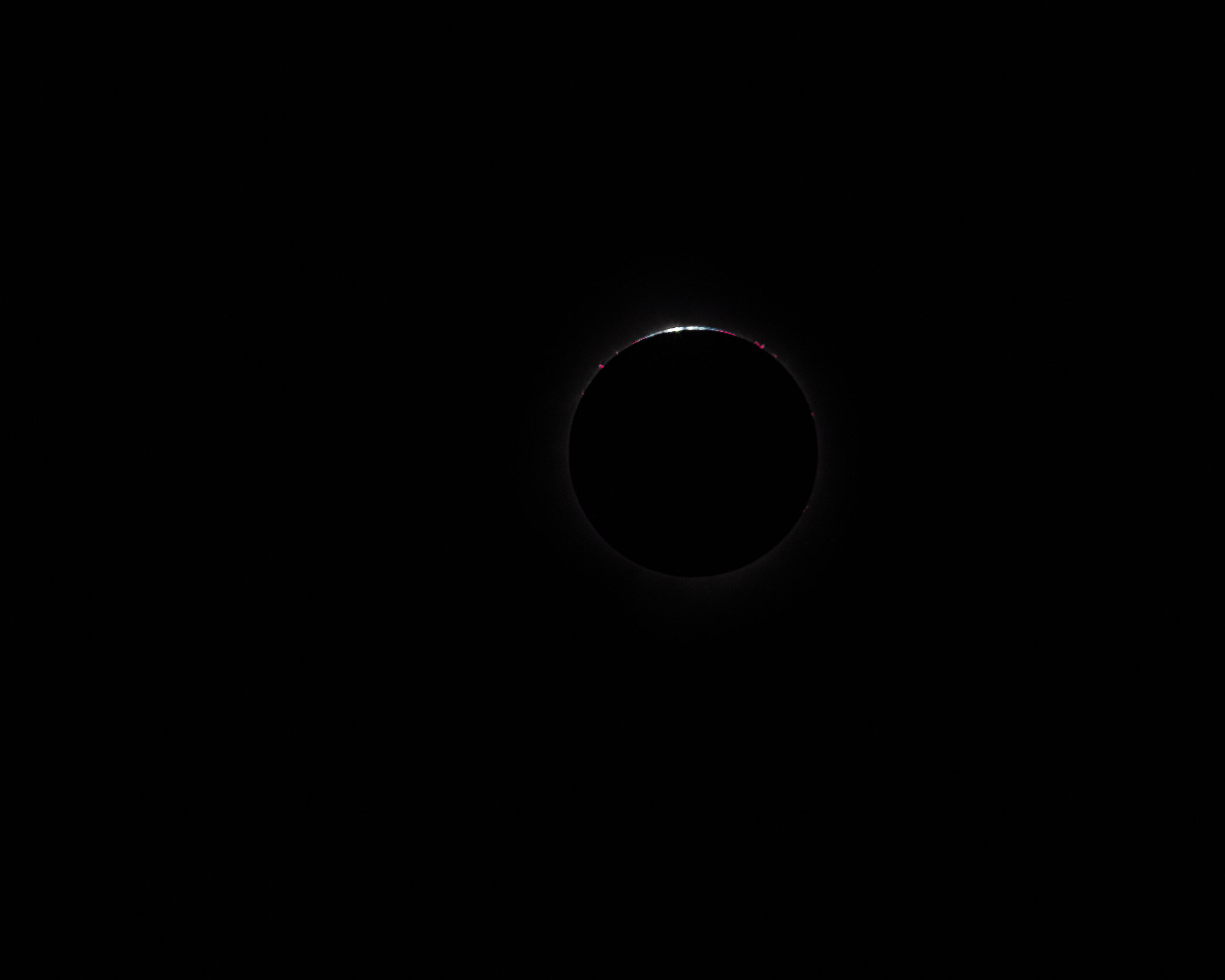 2024-04 Eclipse, Colorless, Dark, Low Contrast, Projects
